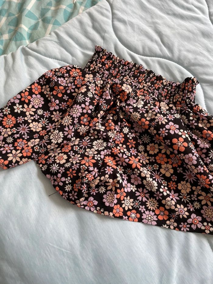 Jupe culotte / short à fleurs 110/116cm - photo numéro 2