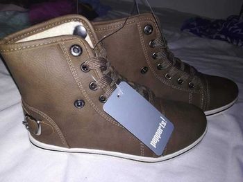 Sneakers fourrées montantes fille 32