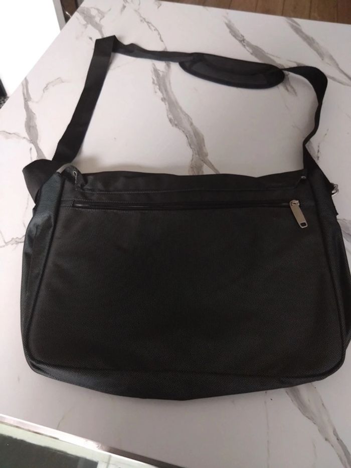 Sacoche d'ordinateur Kappa neuve - photo numéro 4