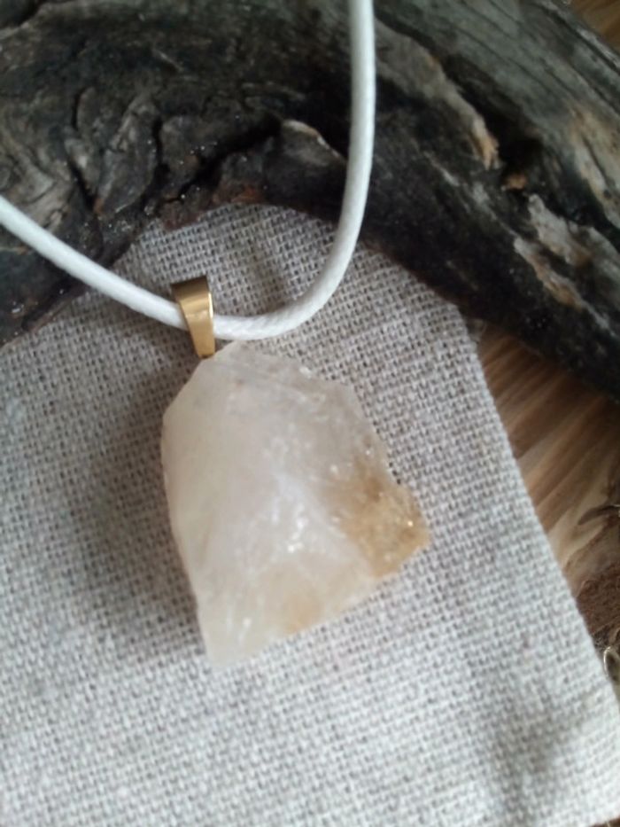 Collier chance pendentif pierre de citrine 💛. - photo numéro 4