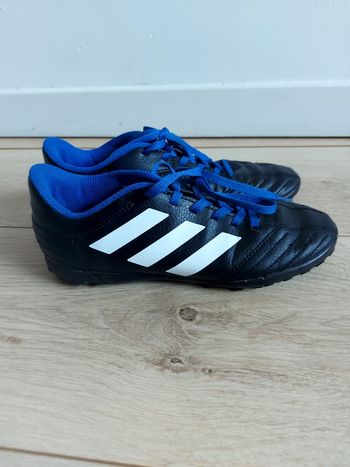 Crampons Adidas 35