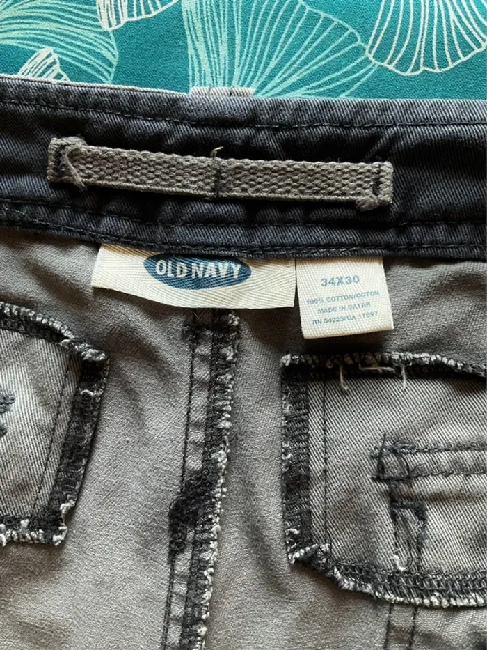 Short cargo gris pour homme Old Navy taille W34 FR44 465 - photo numéro 9