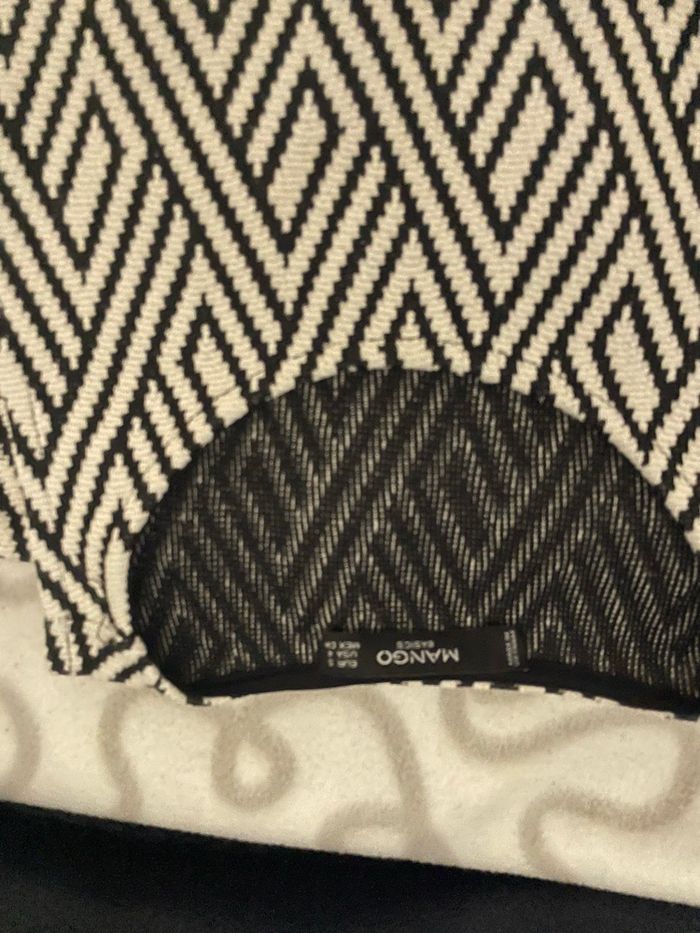 Robe Mango noir et blanc motif graphique femme - photo numéro 6