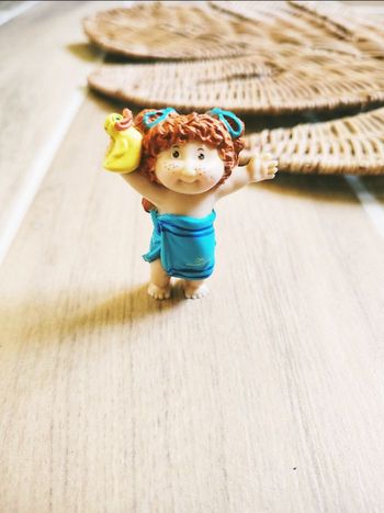 🪆Figurine Cabbage petite fille rousse serviette de bain bleu année 1984 marque Cabbage Patch kids