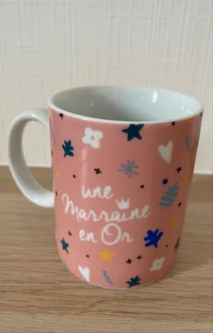 Mug céramique « UNE MARRAINE EN OR »
