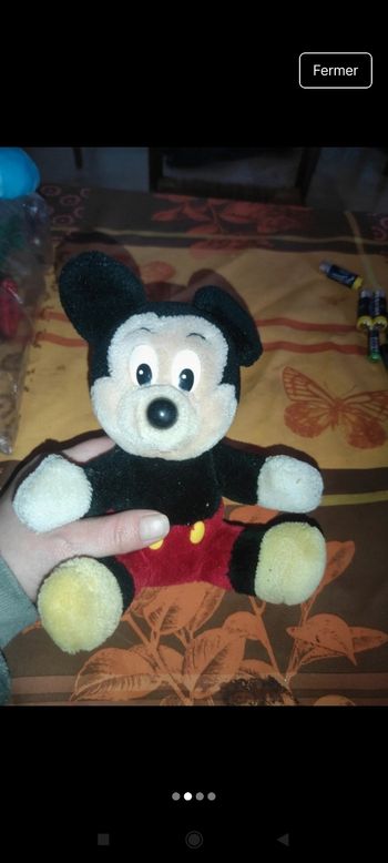 Petite peluche Mickey j9