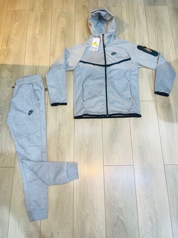 survetement nike tech fleece