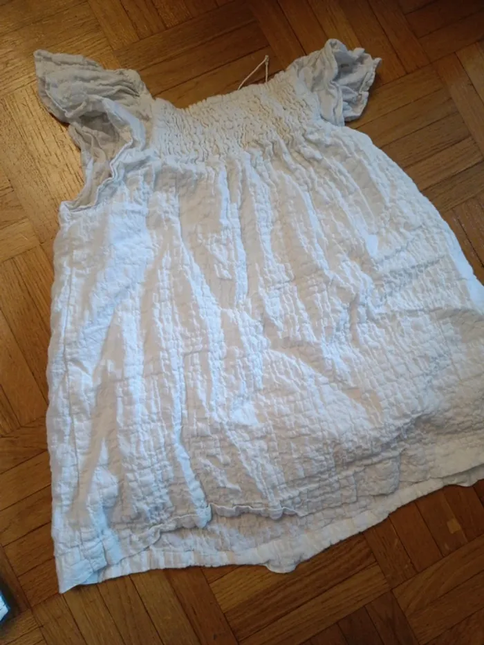 Robe 18 mois Zara blanche fleur rose - photo numéro 2