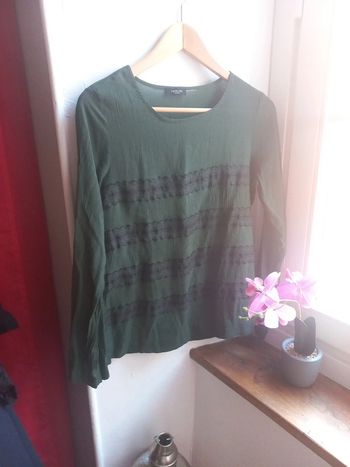 Beau haut manches longue fluide Taille M