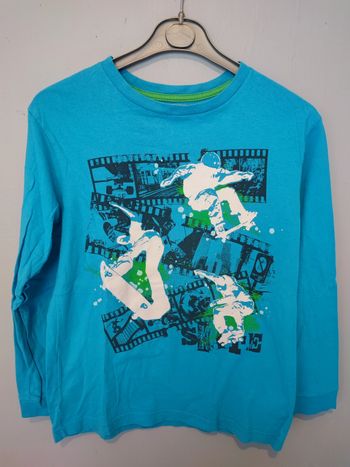T shirt 10/12 ans