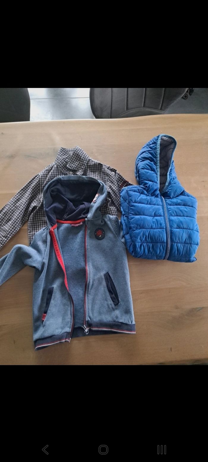Lot vêtements 5 ans 110cm