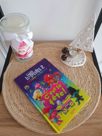 Livre • Les Trolls 2 🌸