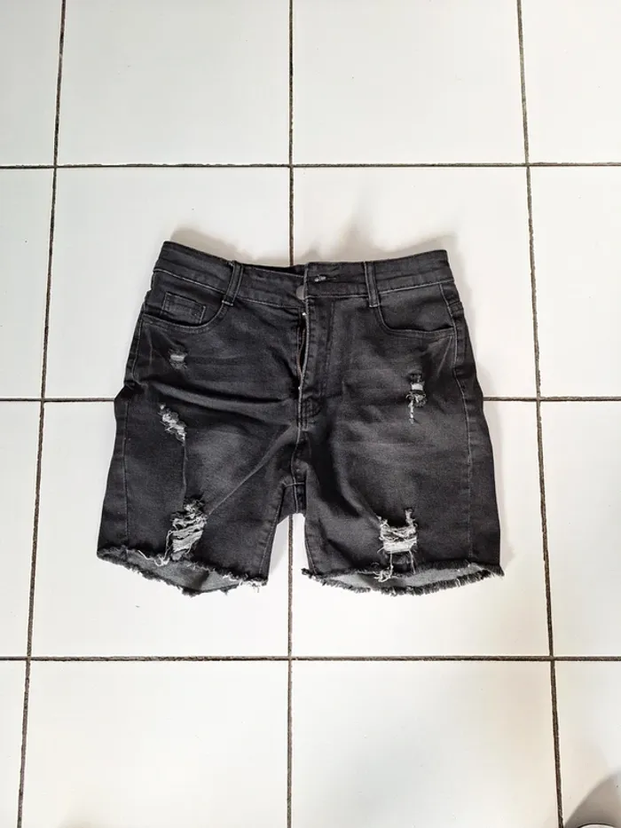 Short en jean excellent état 🔥