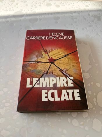 Livre l’empire eclaté