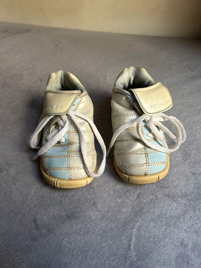 Chaussures baskets Nike Total 90  pour enfant Taille 22 - photo numéro 2