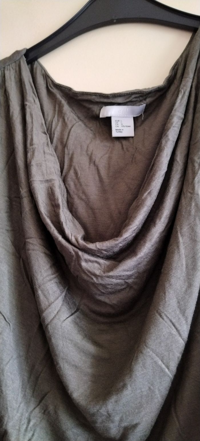 T-shirt habillé style drapé - photo numéro 3