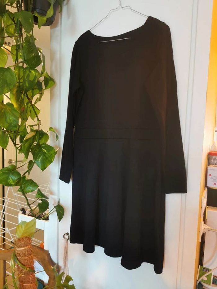 Robe noire
