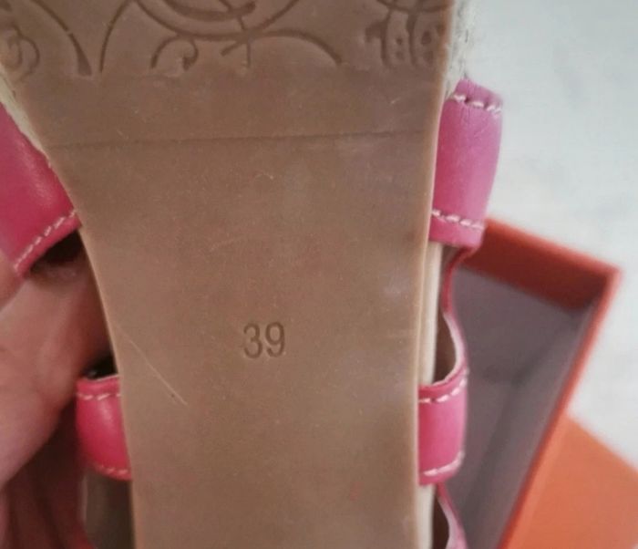 🩷🤍Jolie Paires De Sandales Les Secrets De Vanessa 🩷🤍 - photo numéro 6