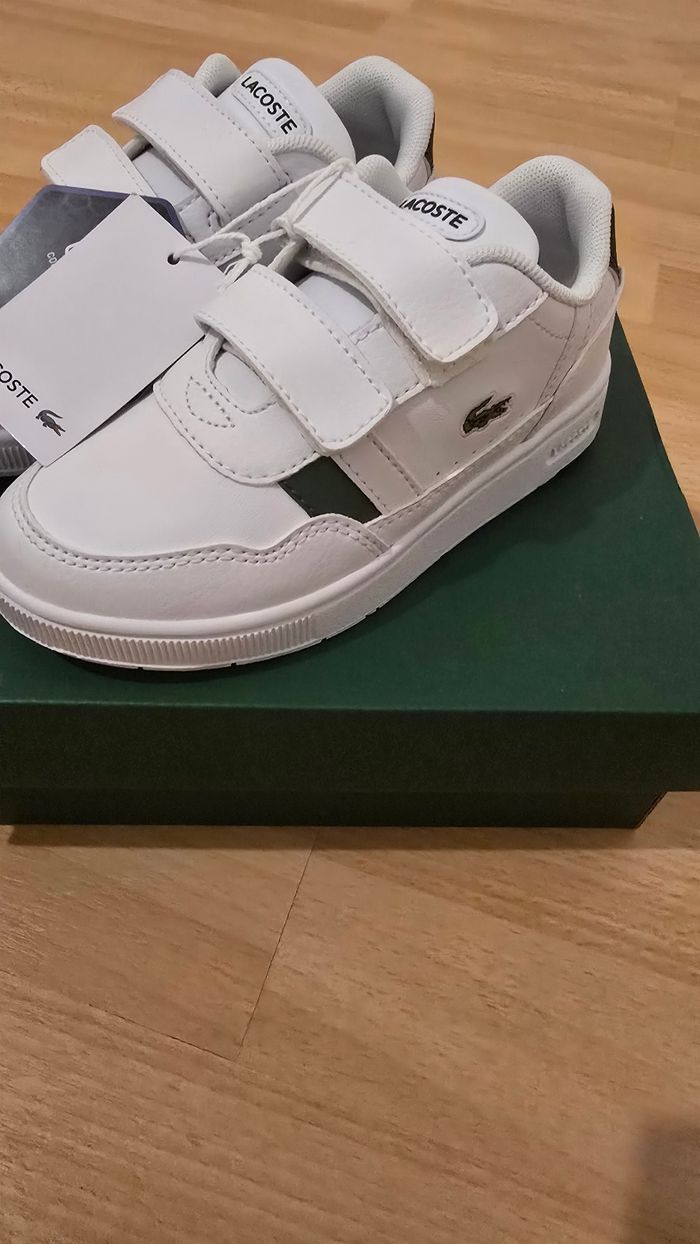 (Neuves non portées) Superbes baskets lacoste pointure 27 - photo numéro 2