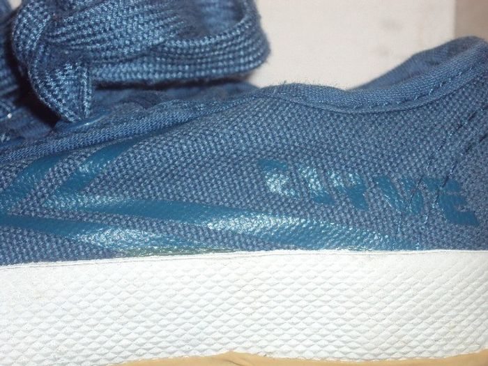 baskets FEIYU taille 24 - photo numéro 2