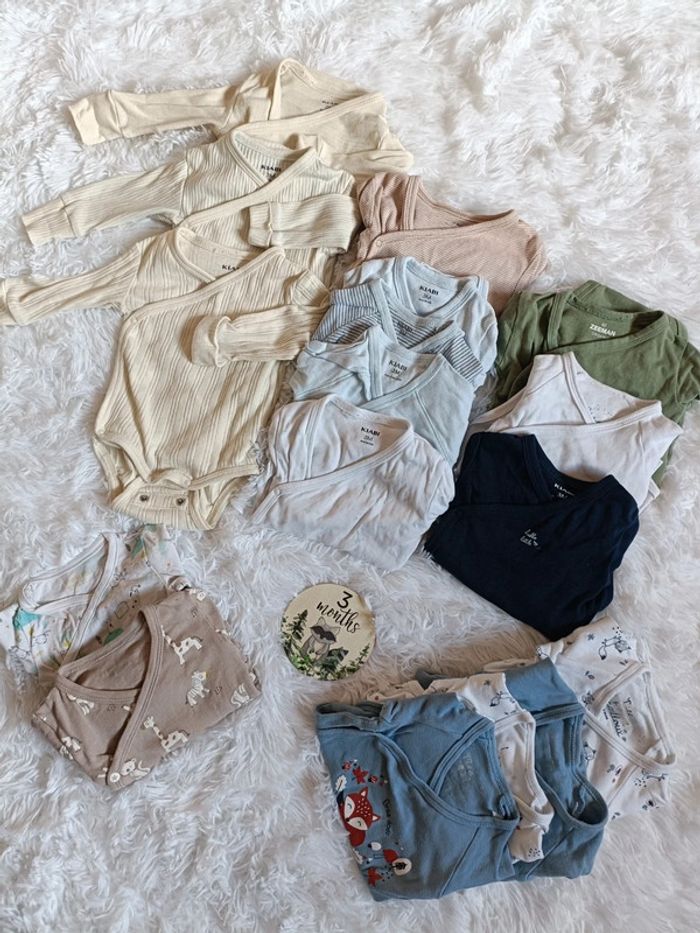 Lot de 17 bodys 3 mois