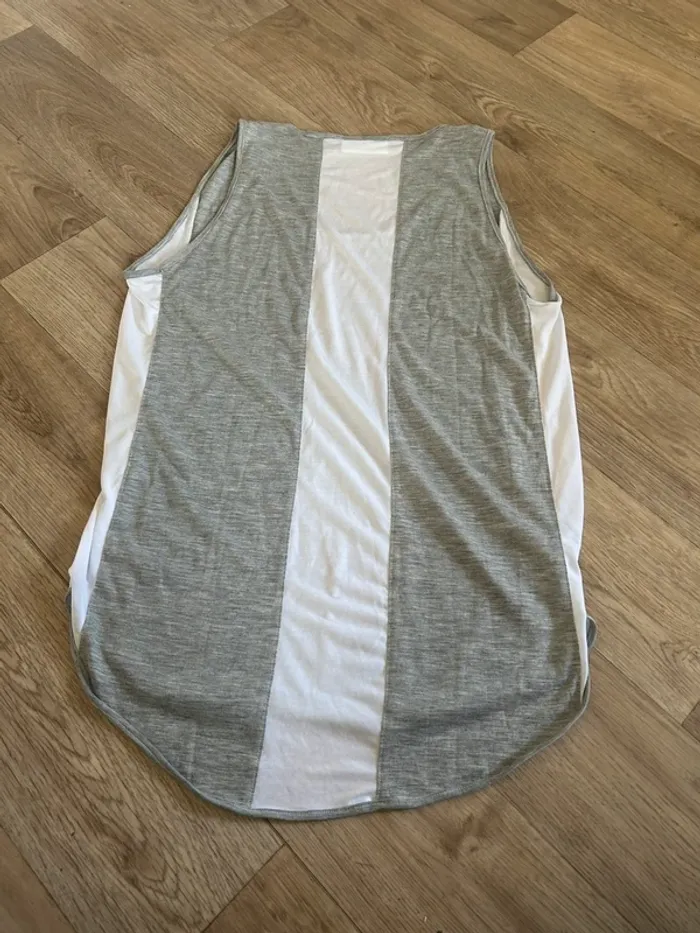 Lacoste, T-shirt, sans manches débardeur, sport femme, taille 38 - photo numéro 4