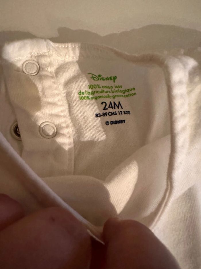 T-shirt taille 24mois disney - photo numéro 2