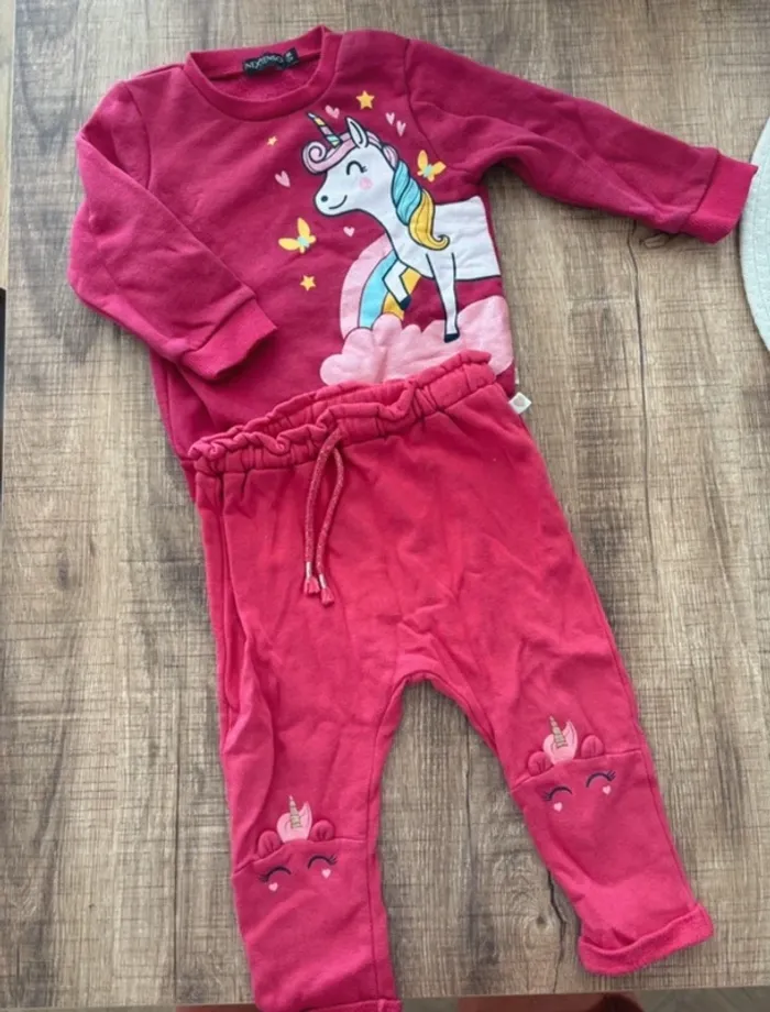 Ensemble licorne fille