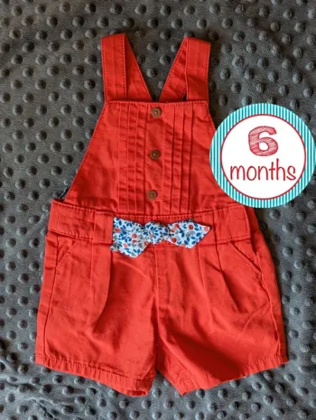 Salopette neuve rouge 6 mois #bretelles #nœud #été