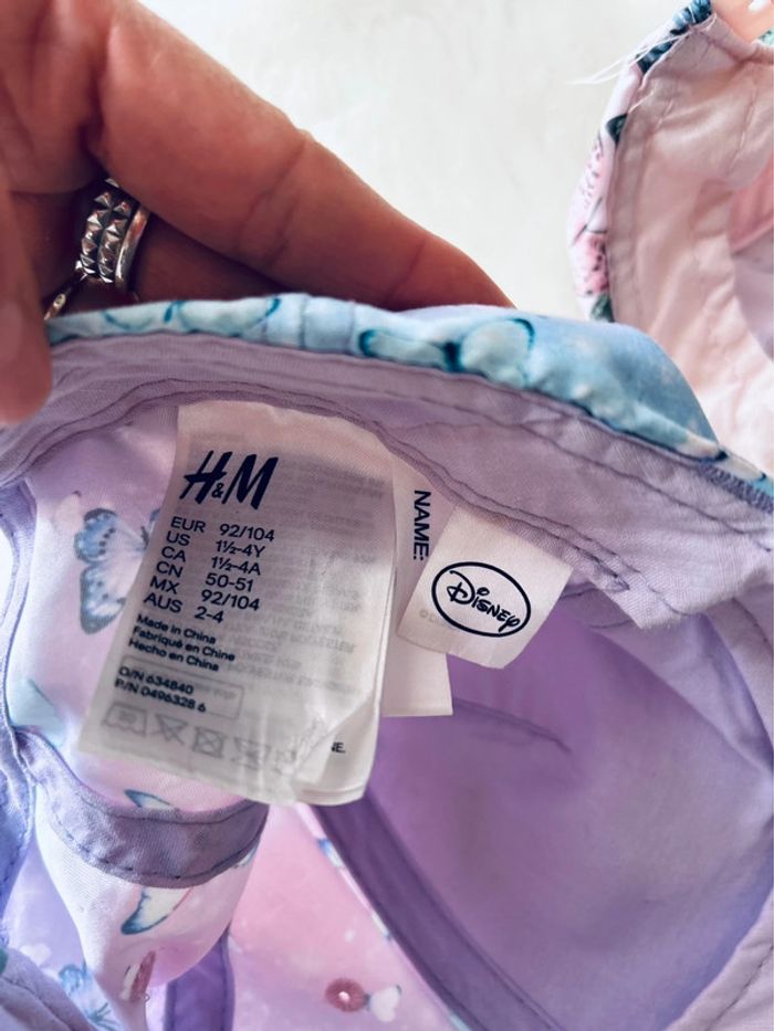 Lot de 2 casquettes reine des neiges et autre 2-4ans - photo numéro 3