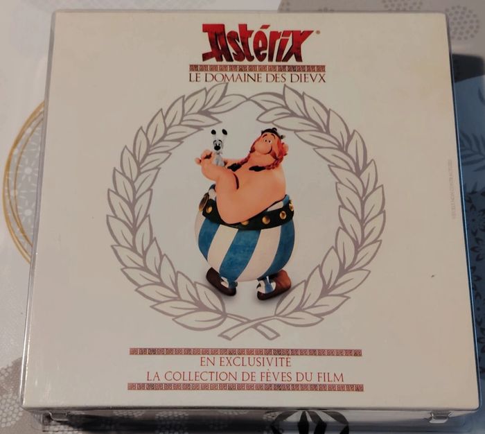 Coffret Fèves Asterix neuf - photo numéro 2