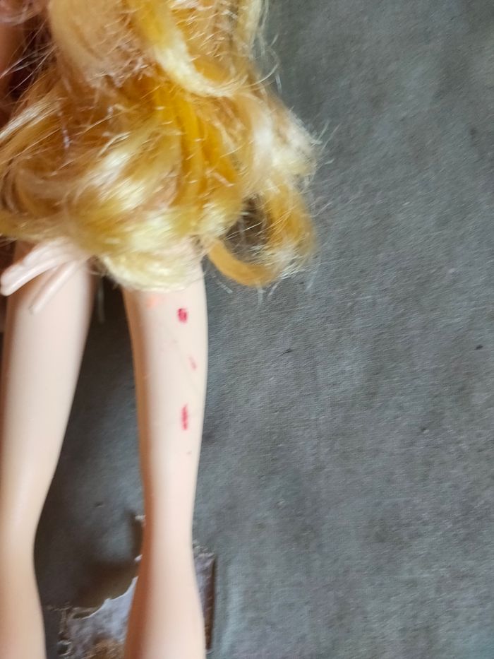 Poupée Mattel Winx nues - photo numéro 3