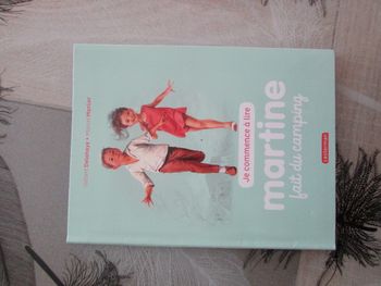 Livre Je commence à lire avec Martine fait du camping Tome 39