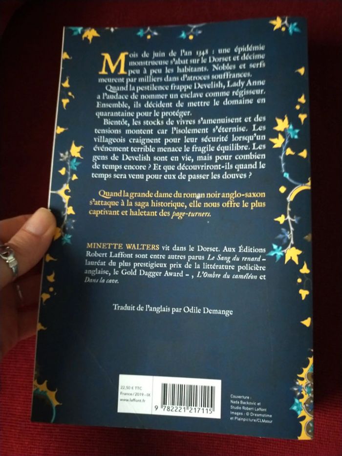 Livre les dernières heures - photo numéro 3