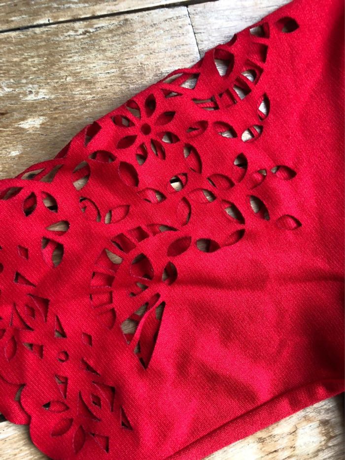 Robe tube rouge - photo numéro 10