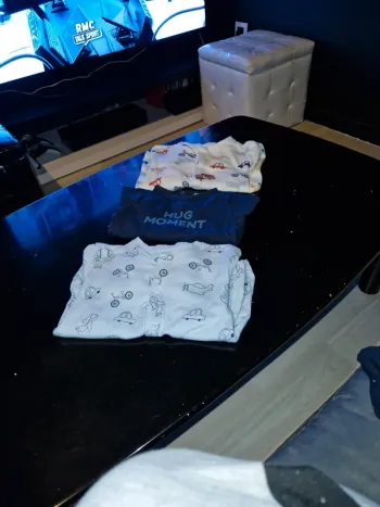 Lot 4 Pyjamas léger avec pieds