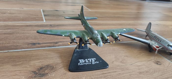 Lot avions de collection - photo numéro 3