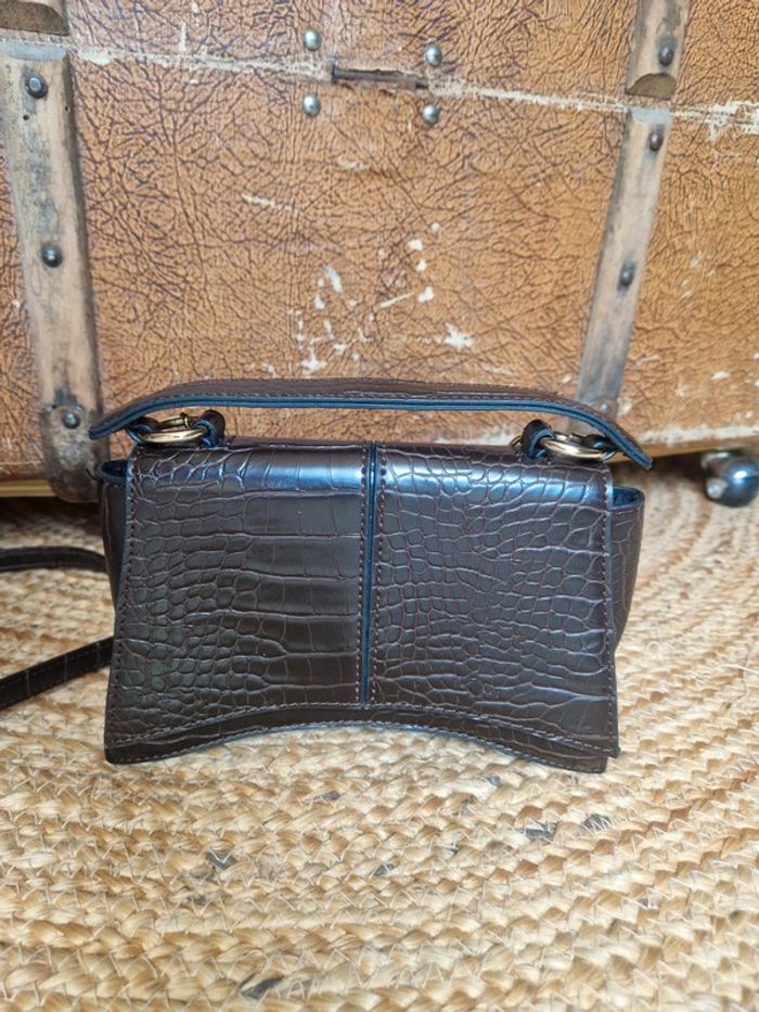 Jolie petit sac à main ou à bandoulière marron effet croco primark - photo numéro 2