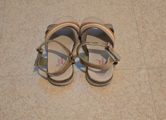 Nu pieds - photo numéro 5