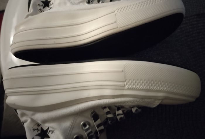 Baskets montantes "Converse Chuck Taylor All Star" en très bon état 👌🏻 - photo numéro 7