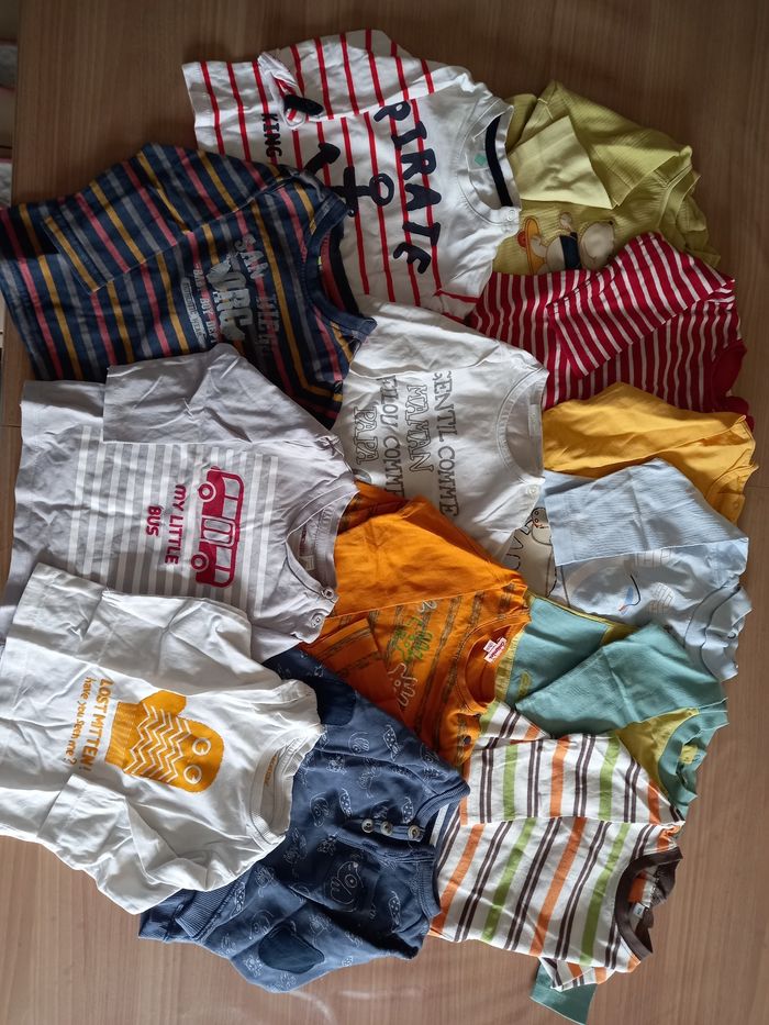 Gros lot de vêtements garçon - photo numéro 5