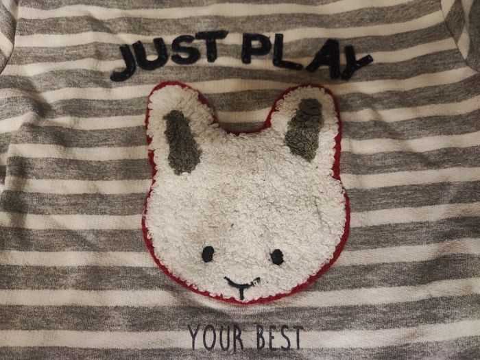 Pull bébé - photo numéro 2