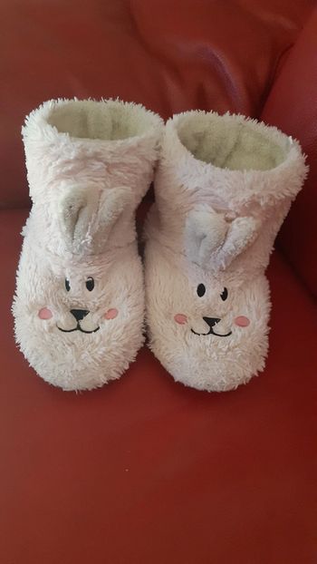 Adorables Chausson pointure 33