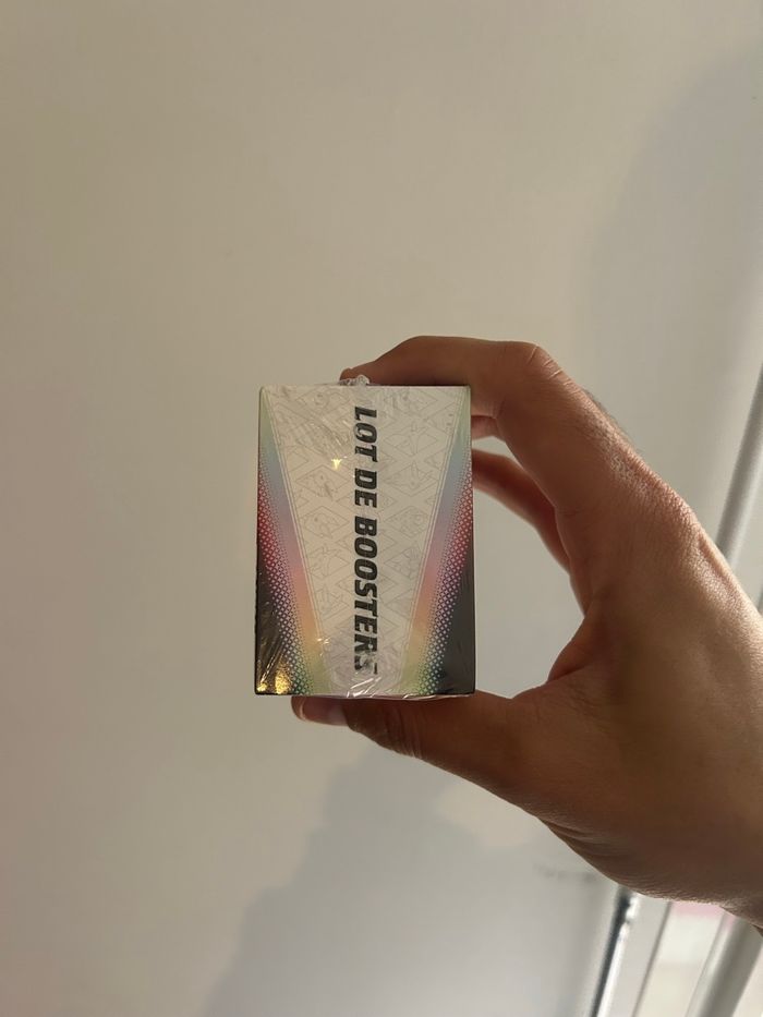 Bundle 8.5 évolution prismatiques Pokémon - photo numéro 4