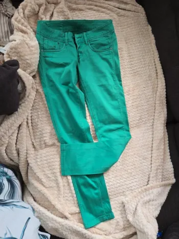 Jean g-star taille 27