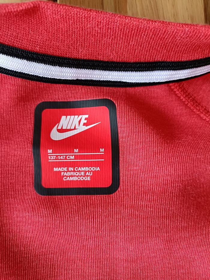 Gilet enfant Nike taille 10-12ans - photo numéro 4