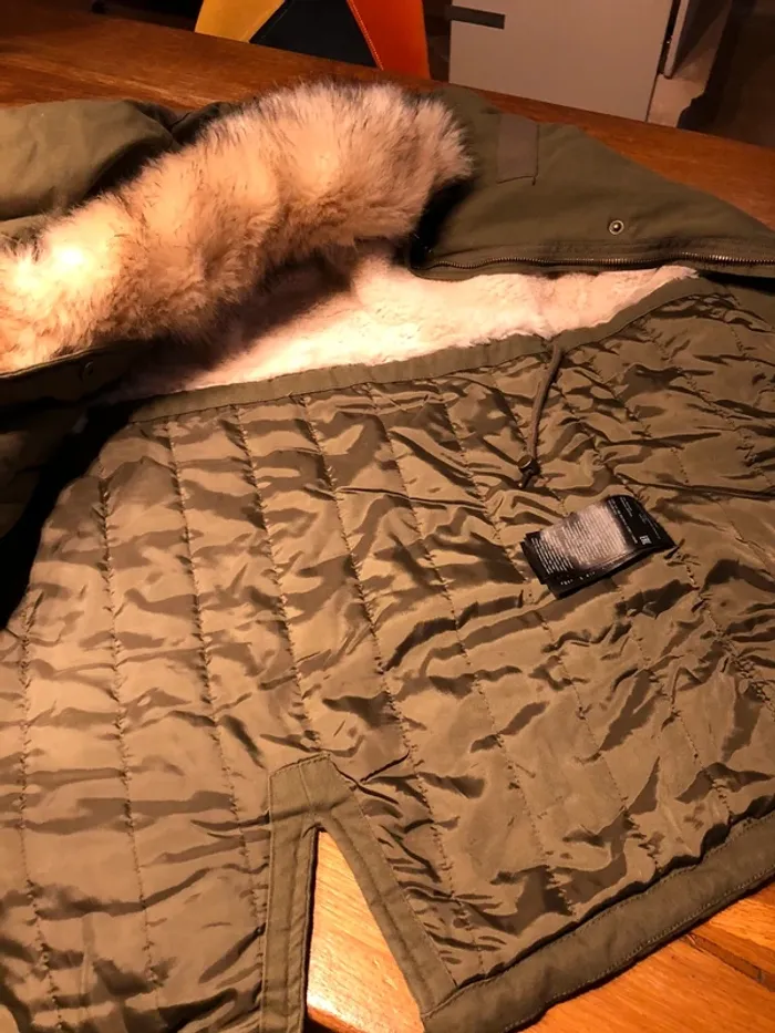 parka only état neuf - photo numéro 2