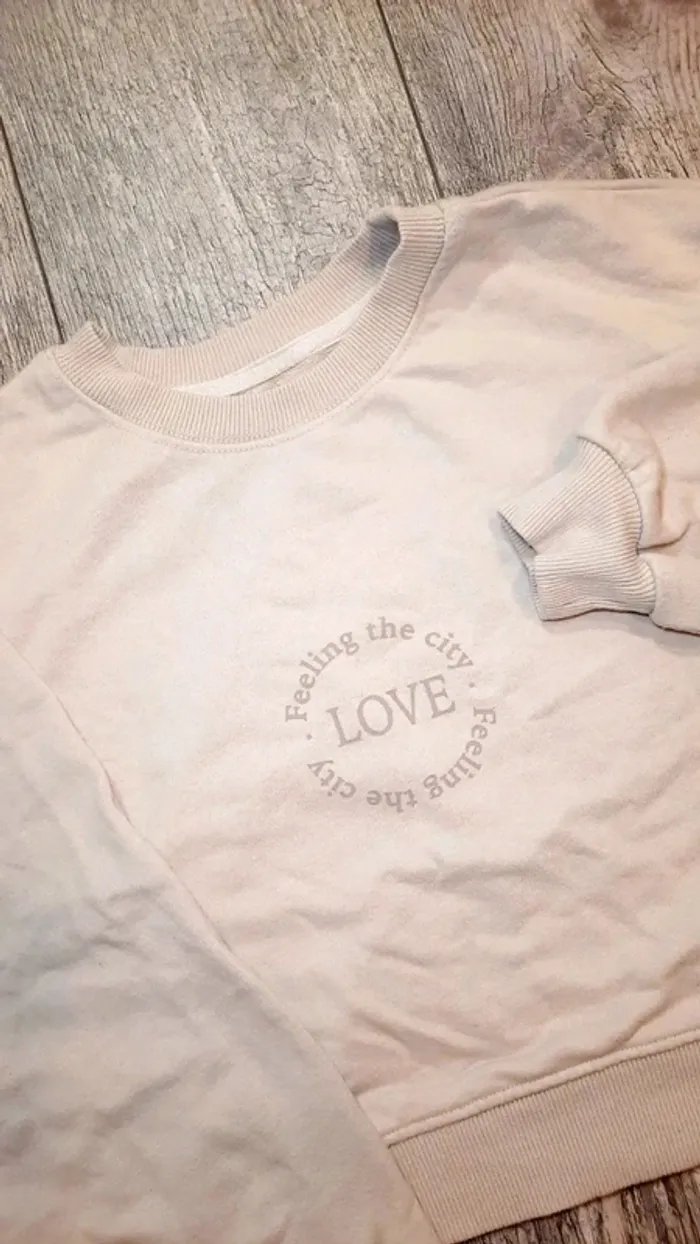 Sweat femme Pull&Bear S 36 - photo numéro 3