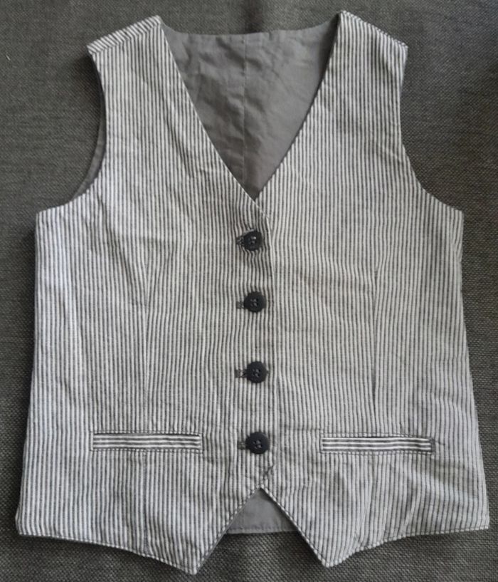 Gilet de cérémonie baptêmes mariage réversible 8ans - photo numéro 1