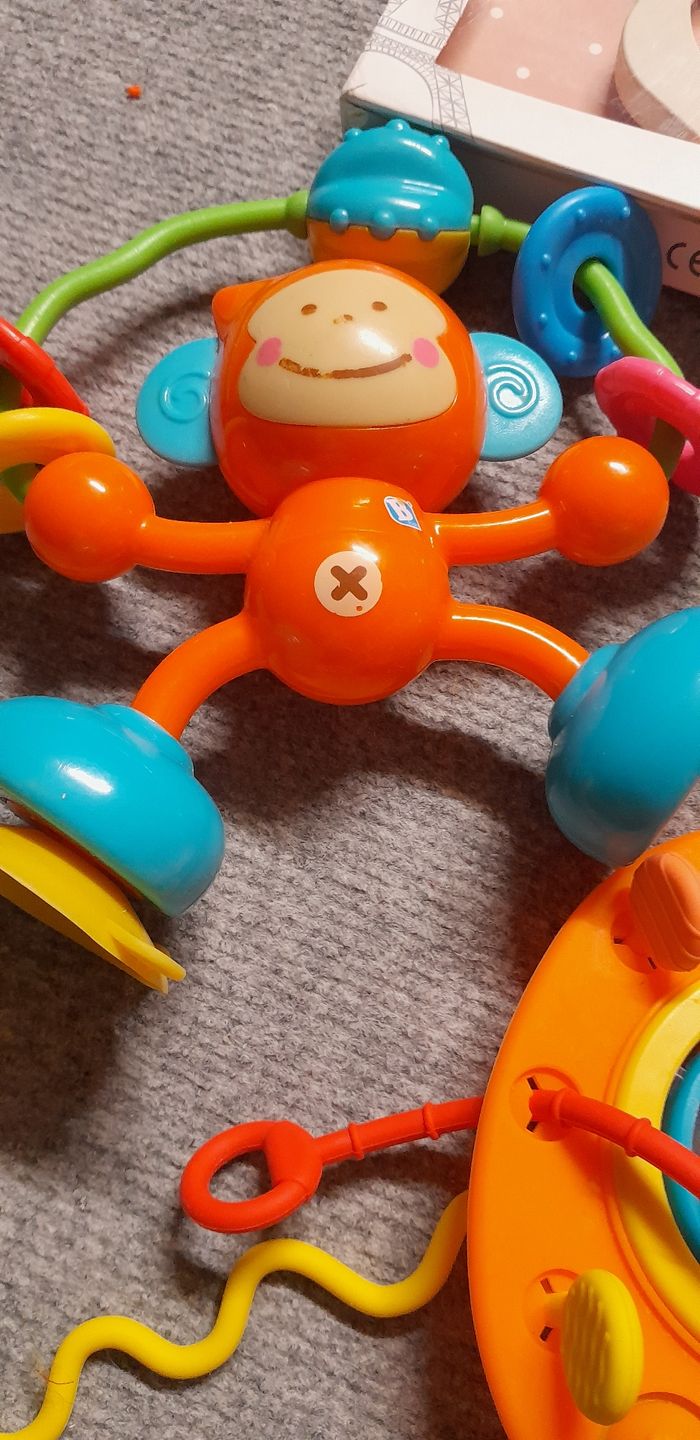 LOT JOUETS D'ÉVEIL DIVERS - photo numéro 5